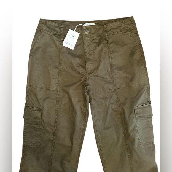 Free Assembly Straight Green Cargo Pants Women’s size 14 NWT - Picture 6 of 8